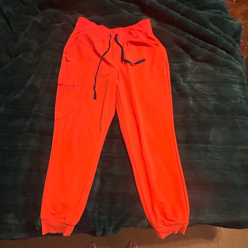 Figs Women’s Fiery Coral High-Waisted Zamoras